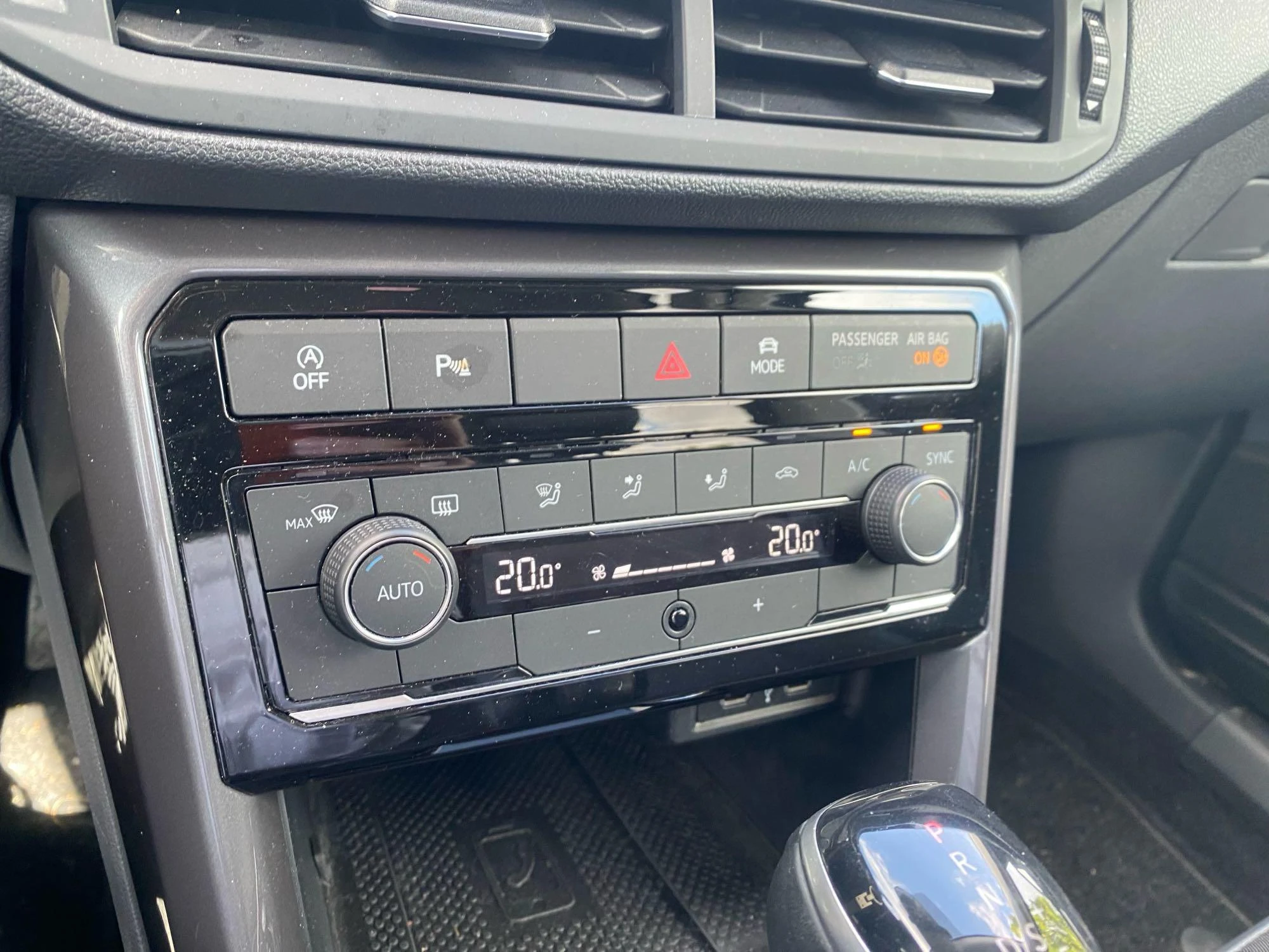 Volkswagen T-Cross 1.0 TSI R-Line