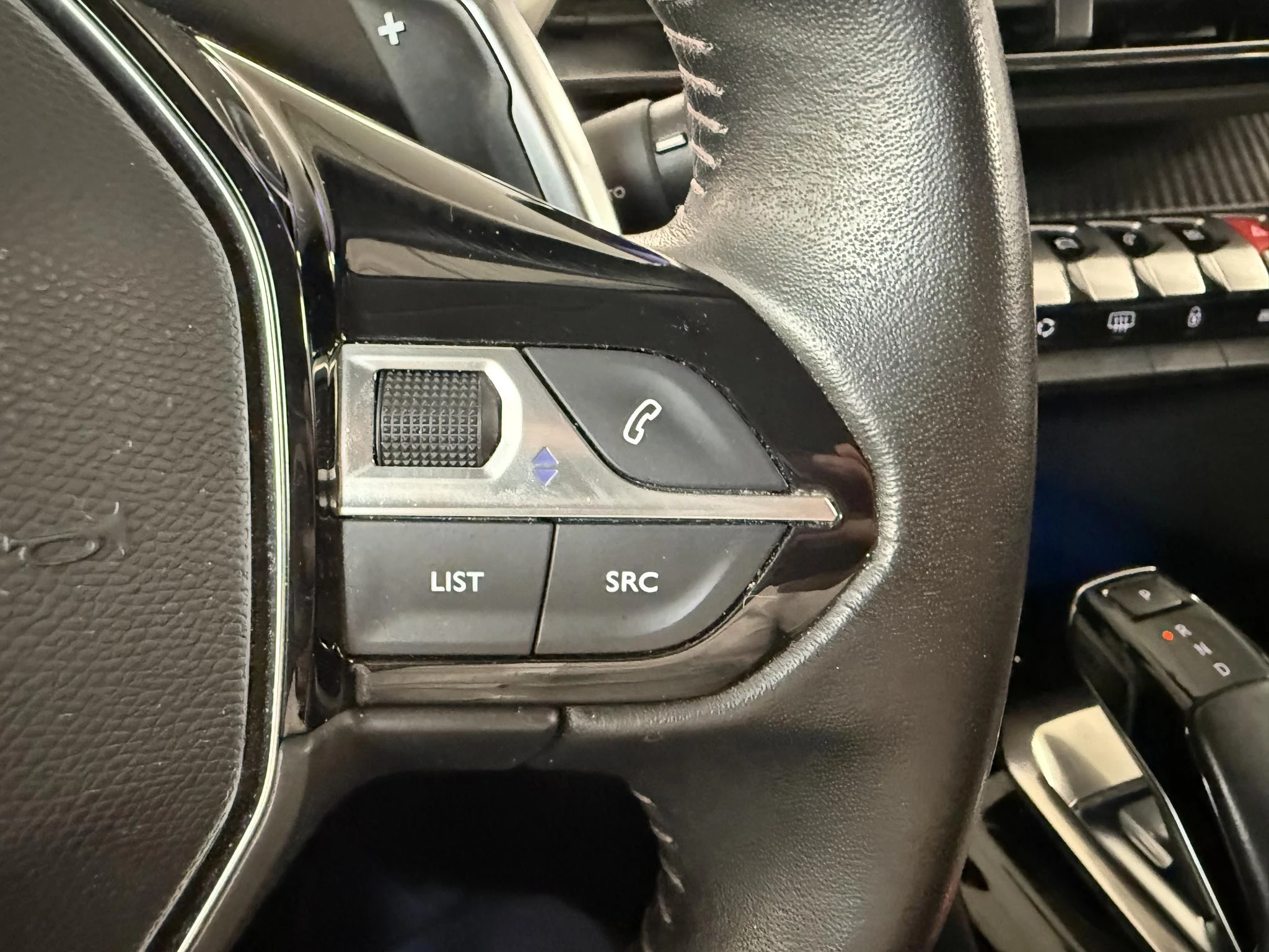 Peugeot 3008 1.2 PureTech 96kW S&S Auto Allure