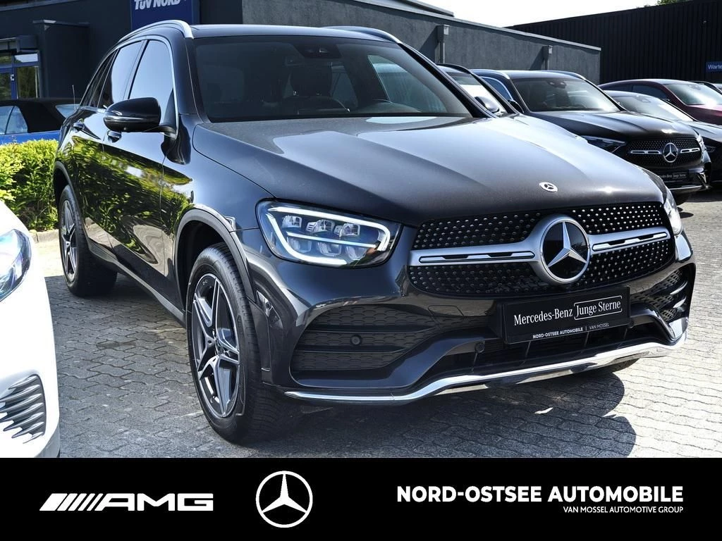 Mercedes-Benz GLC 300 de 4M AMG PANO 360 TOTWINKEL SPUR LED AMG Line