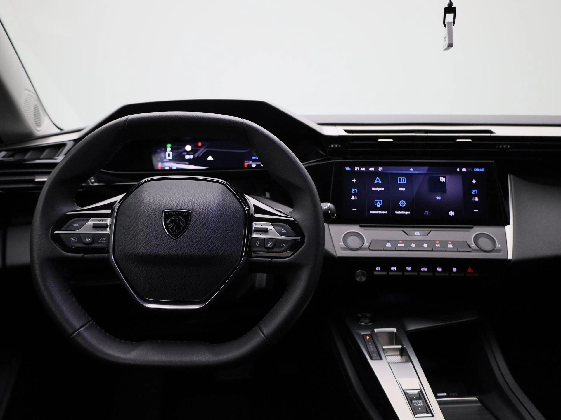 Peugeot-308-image-6