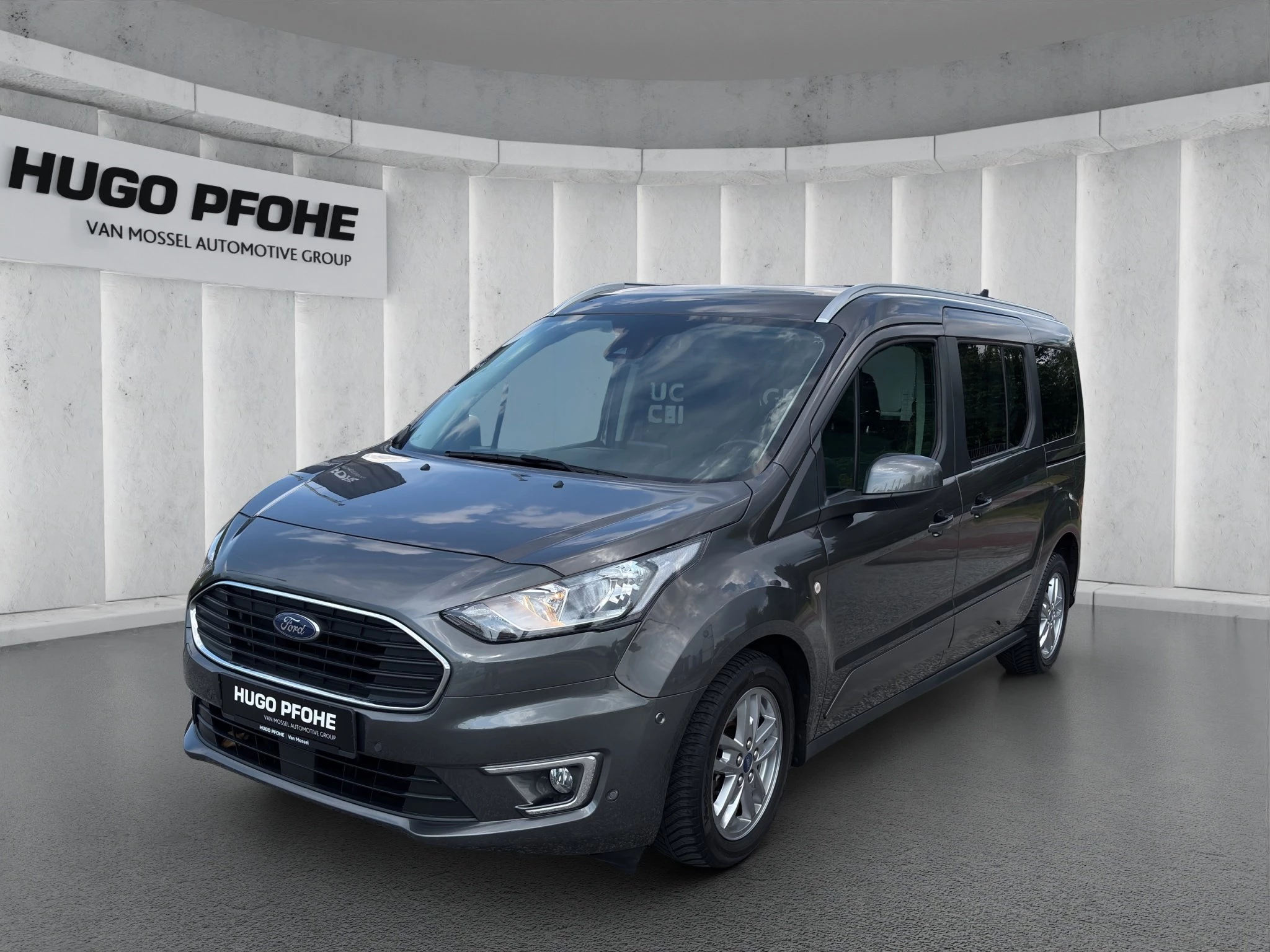 Ford-Tourneo Connect-image-0