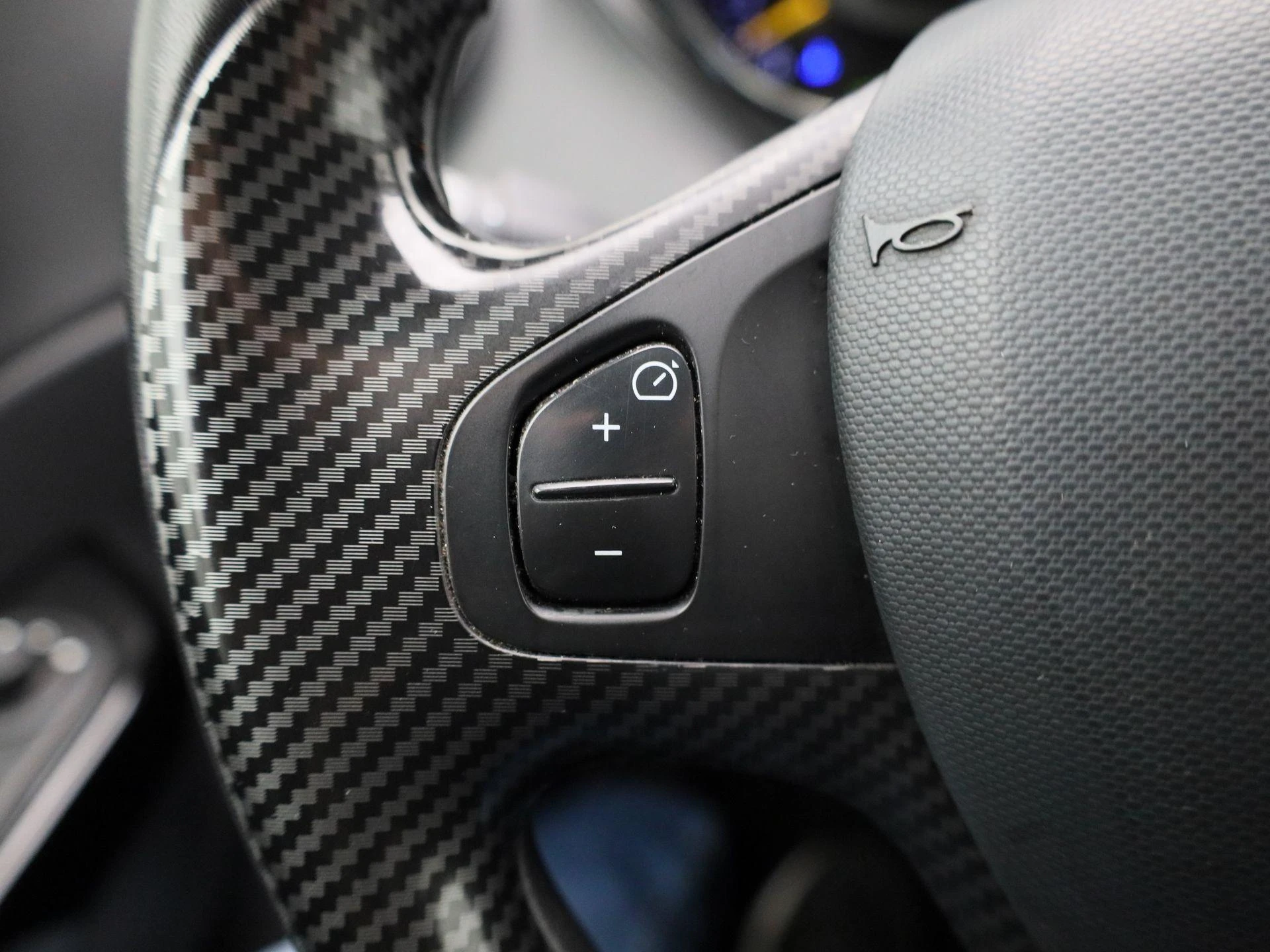 Renault-Captur-image-16
