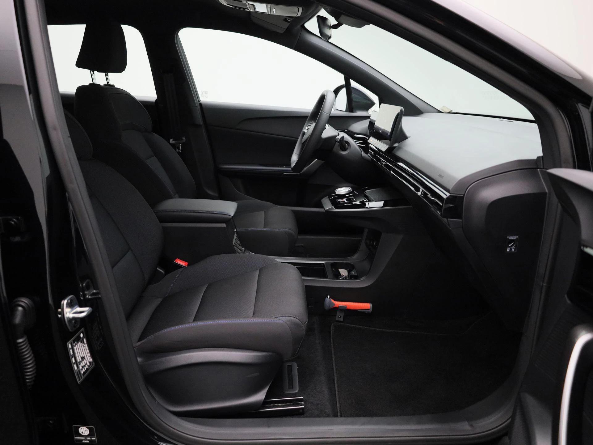 MG-MG4 EV-image-29