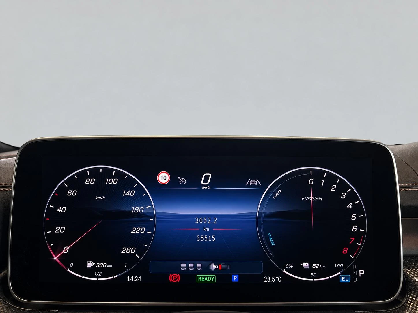Mercedes-Benz-C-Klasse-image-13