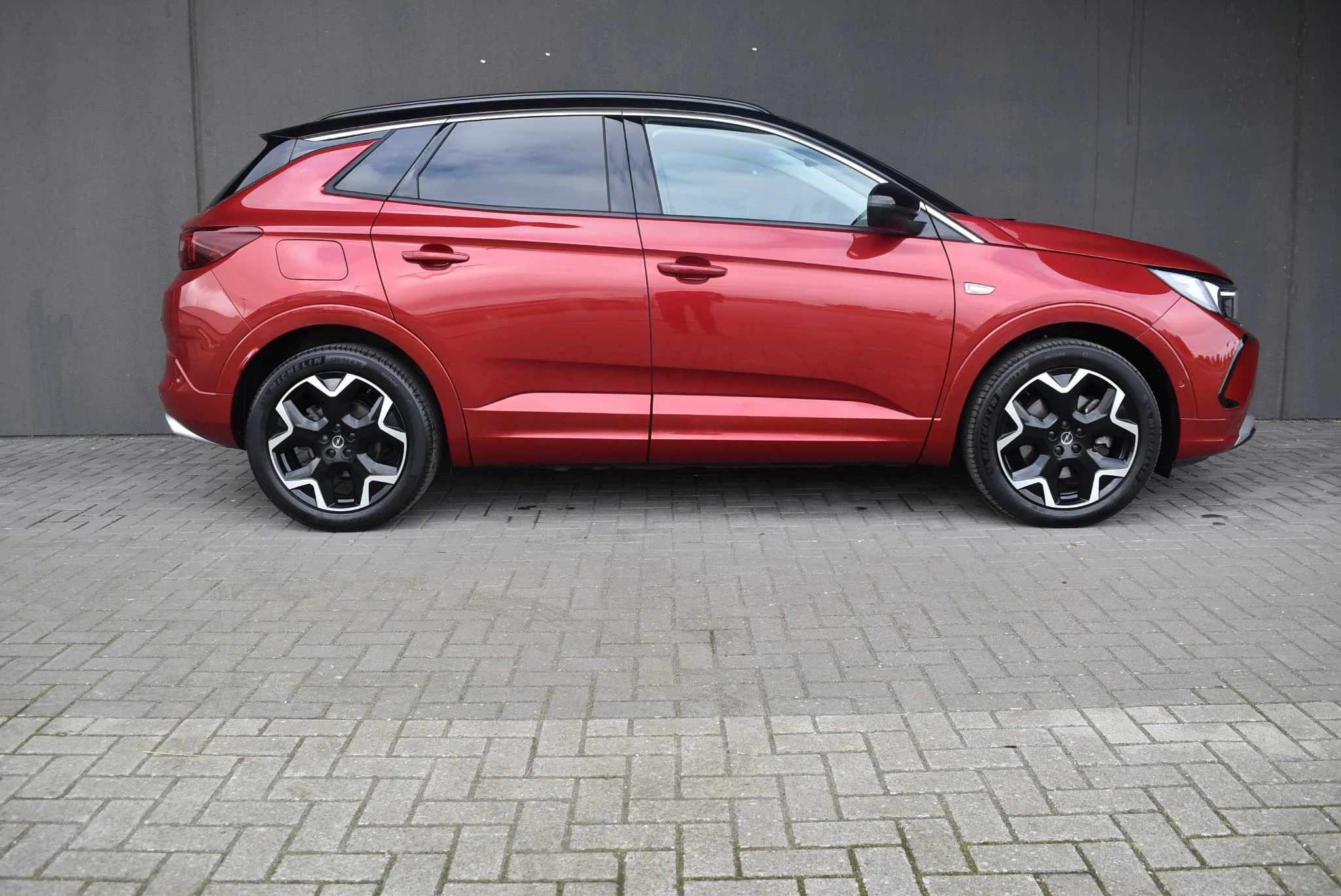 Opel-Grandland-image-3