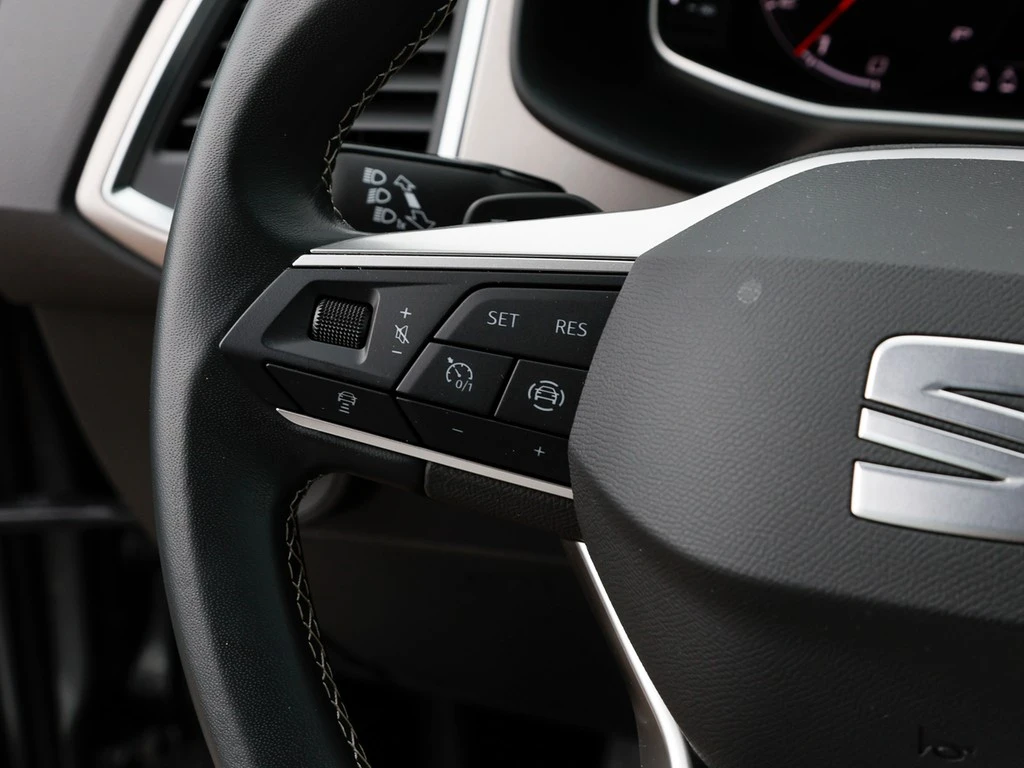 SEAT Ateca 1.5 TSI DSG Xperience /Navi/LED/AHK/RFK
