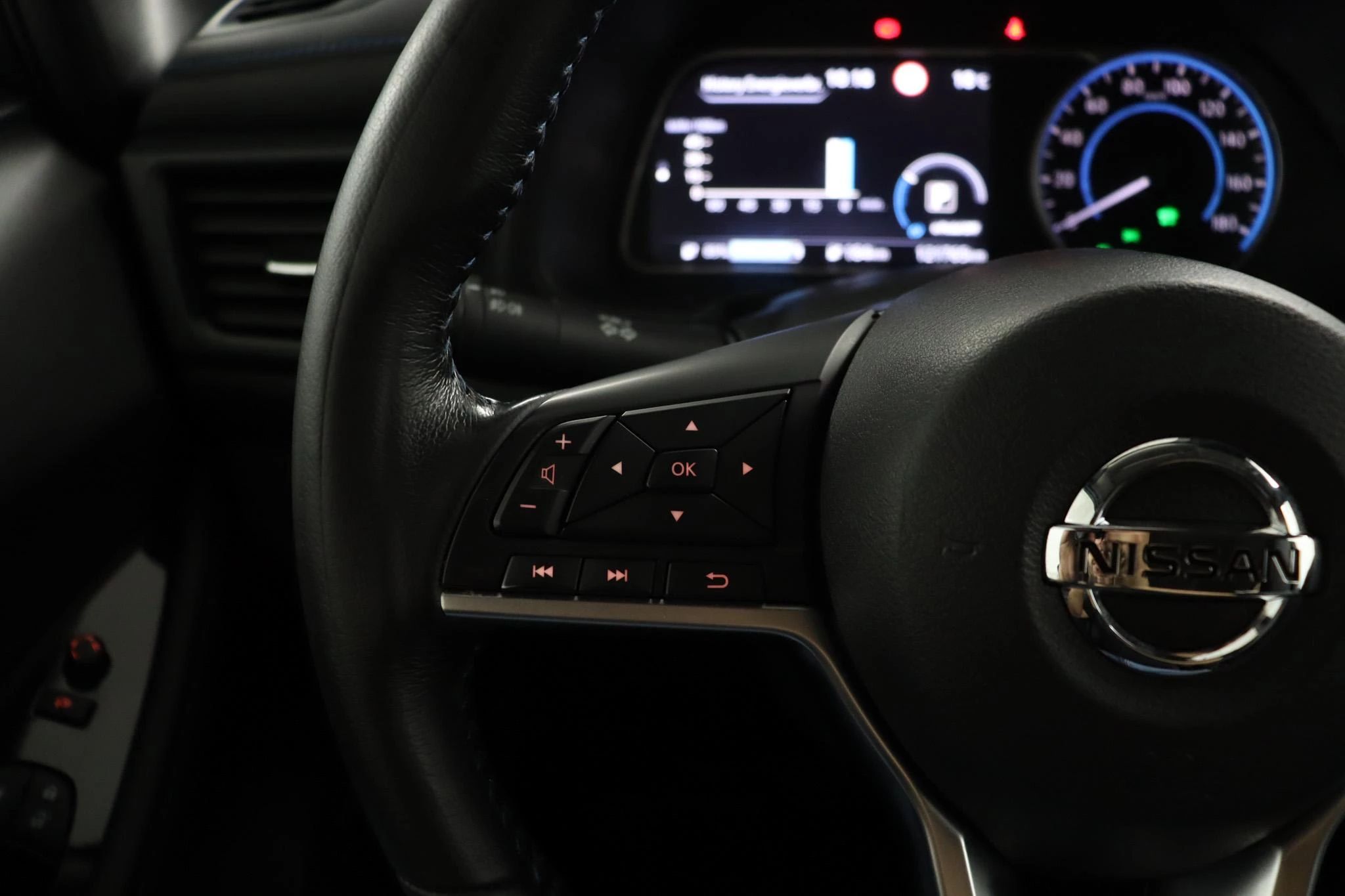 Nissan-Leaf-image-16