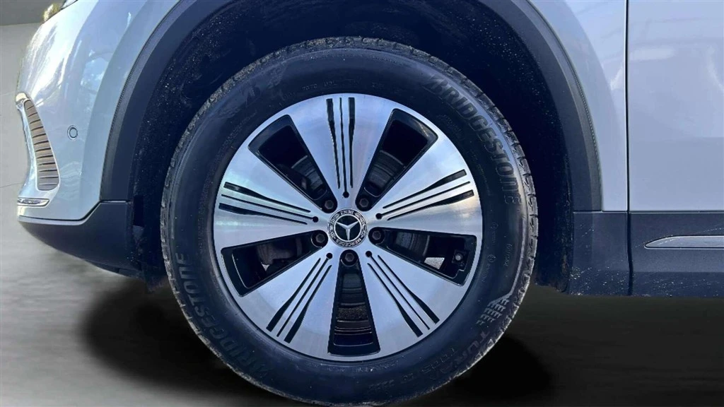 Mercedes-Benz-EQA-image-8