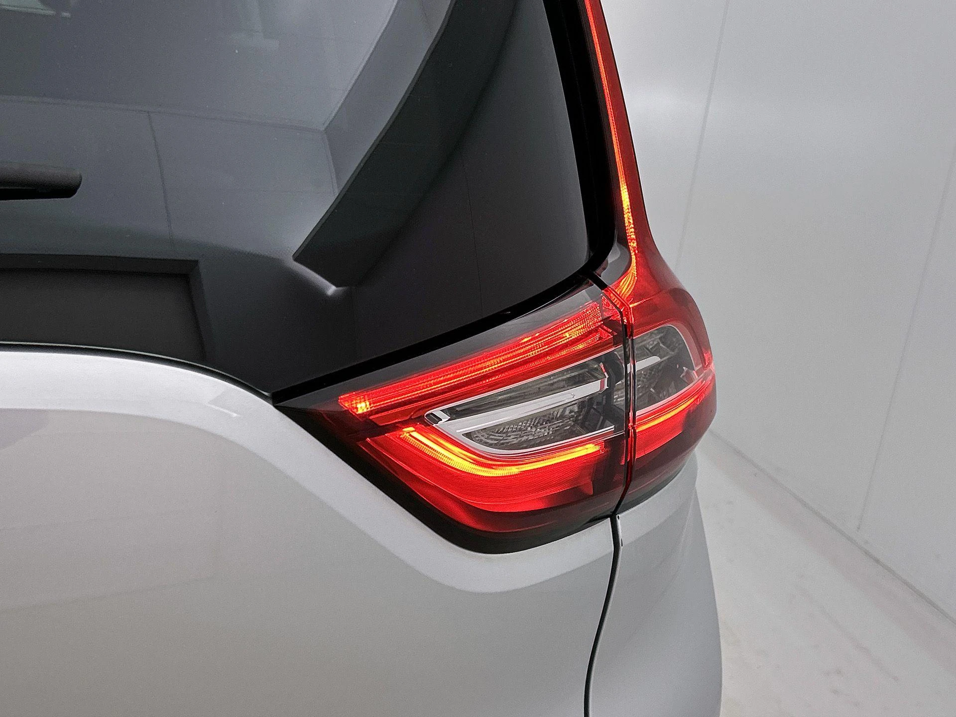 Renault-Grand Scénic-image-13