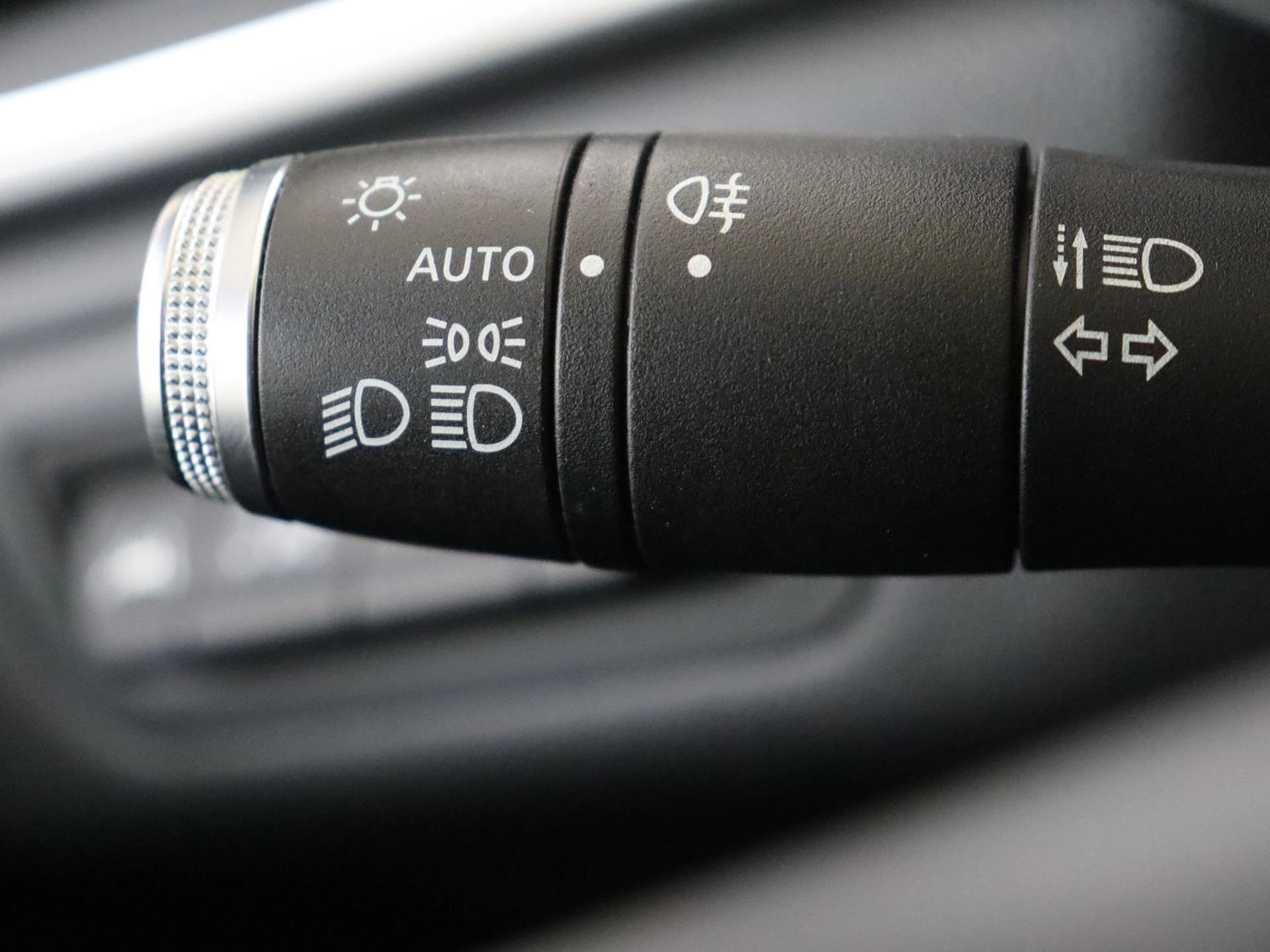 Renault Captur 1.3 TCe 140 Intens