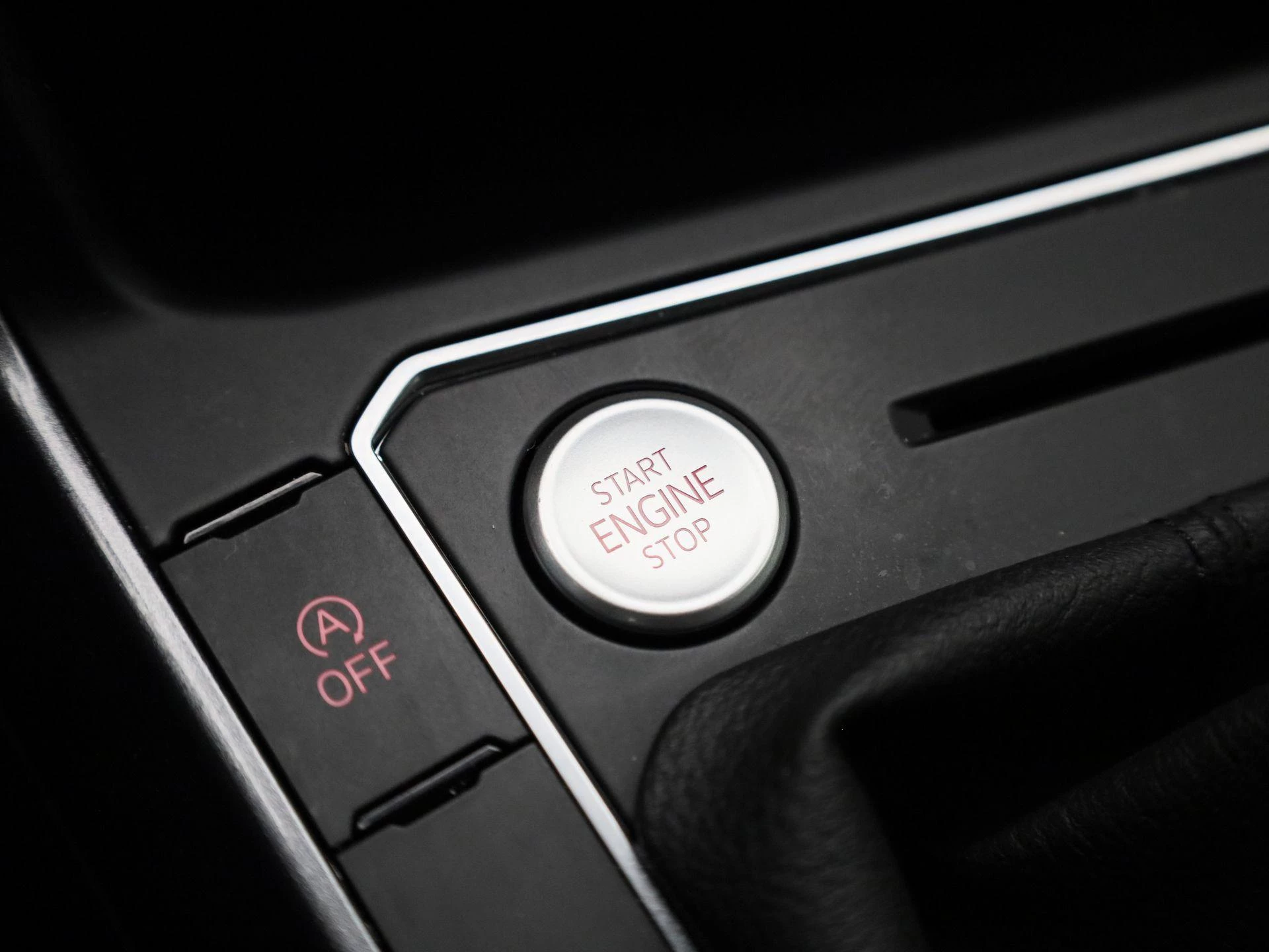 Volkswagen-Polo-image-26