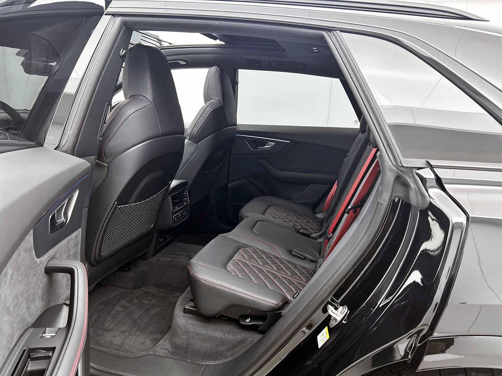 Audi-Q8-image-34