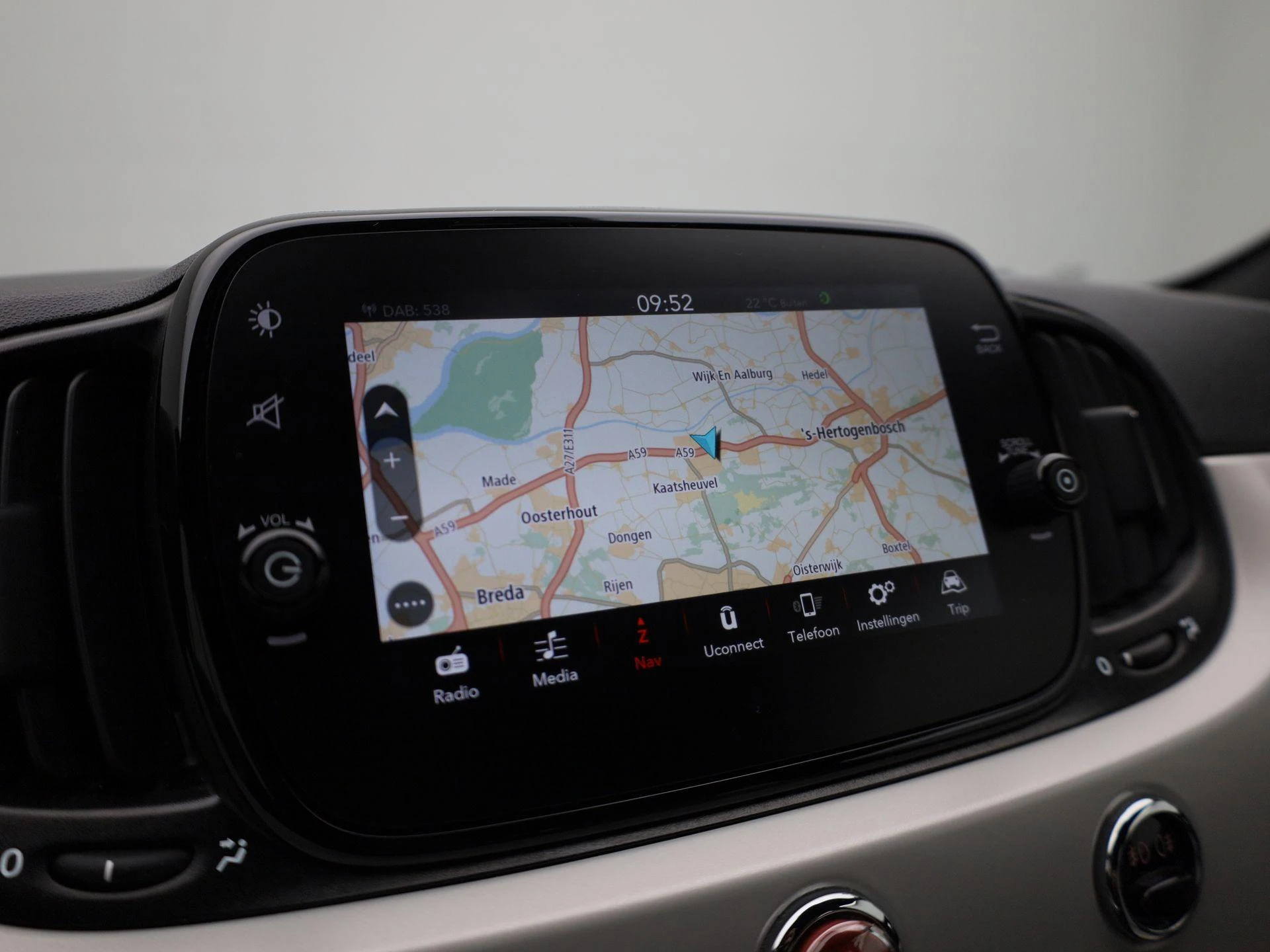 Fiat-500C-image-19