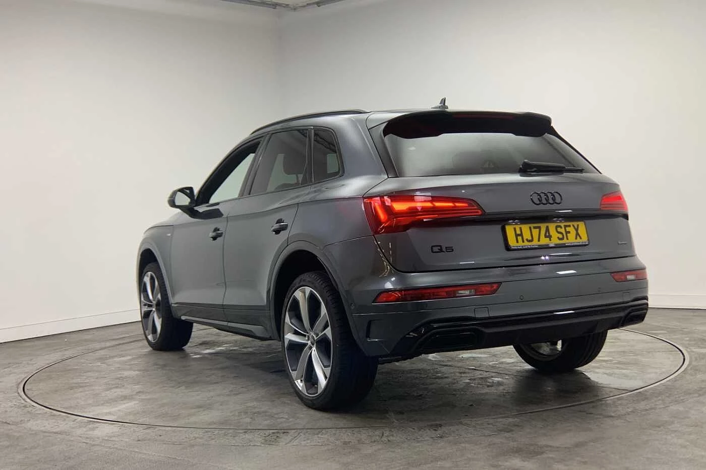 Audi-Q5-image-2