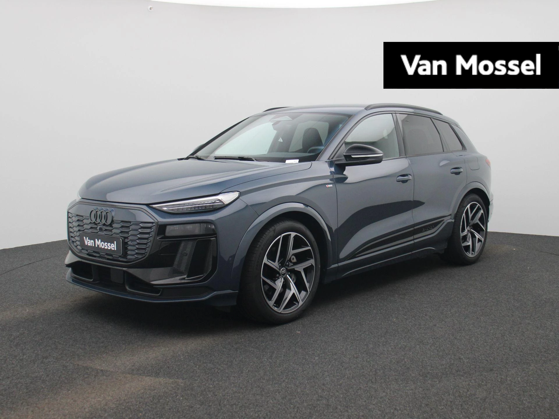 Audi-Q6 e-tron-image-0