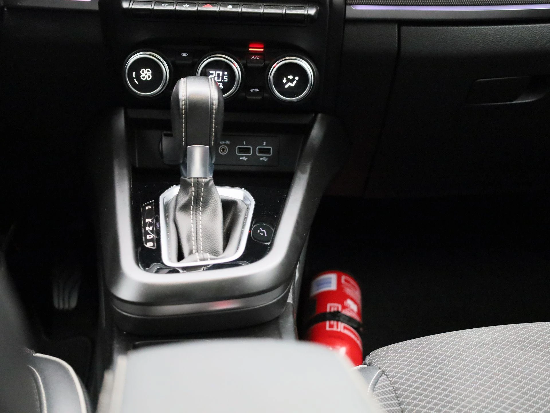 Renault-Arkana-image-9