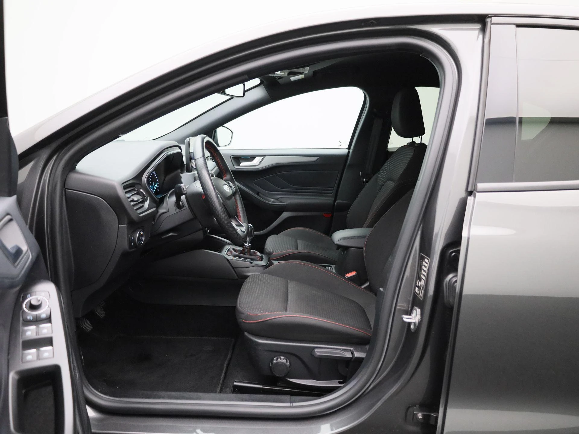 Ford-Focus-image-8