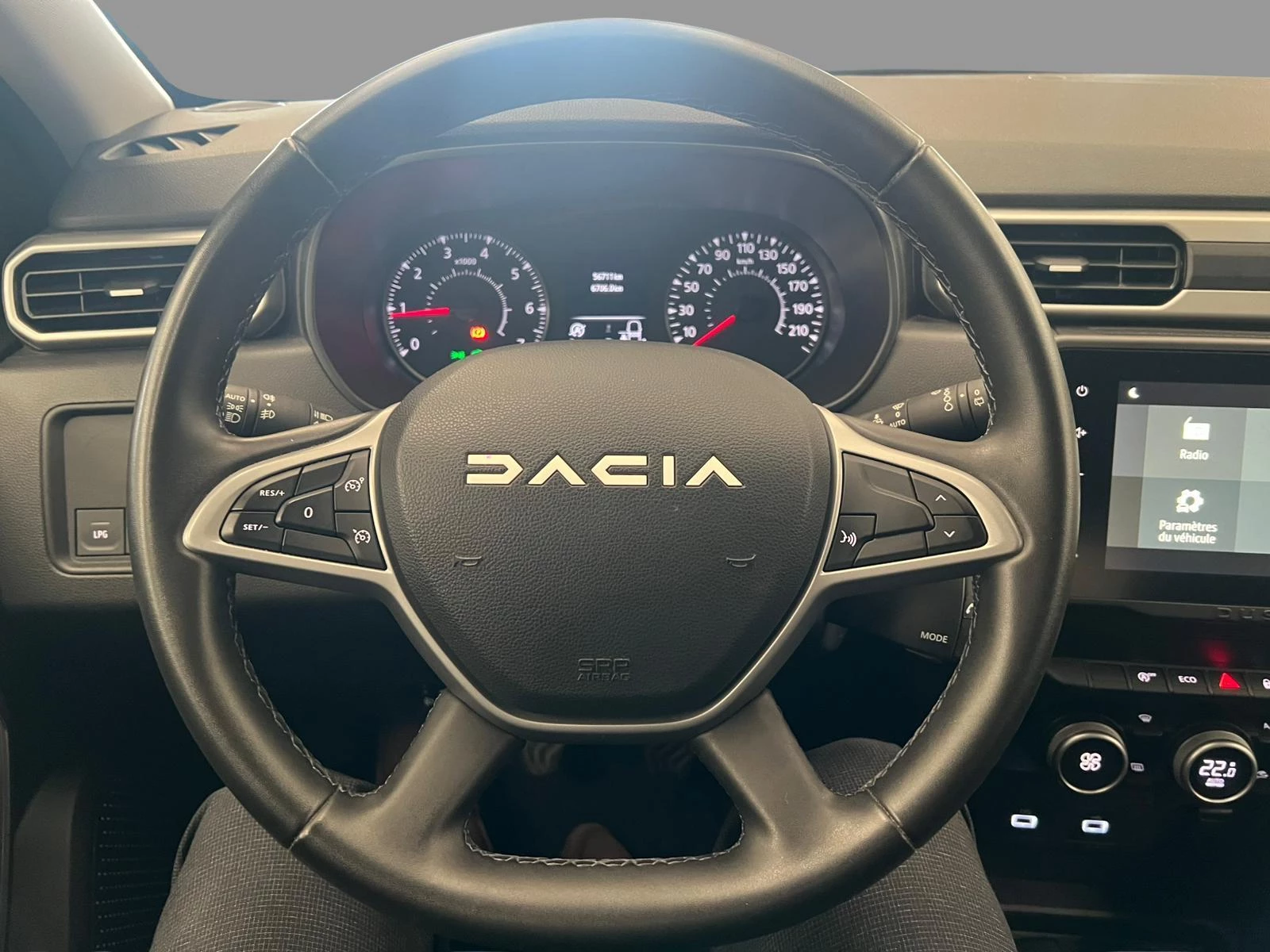 Dacia-Duster-image-12