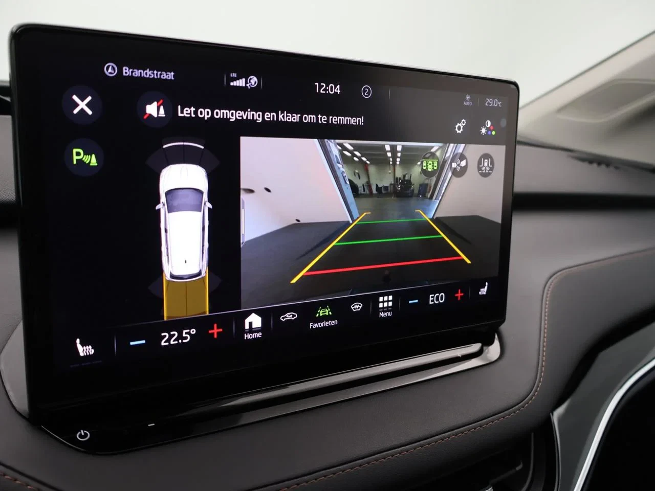 Škoda-Enyaq iV-image-18