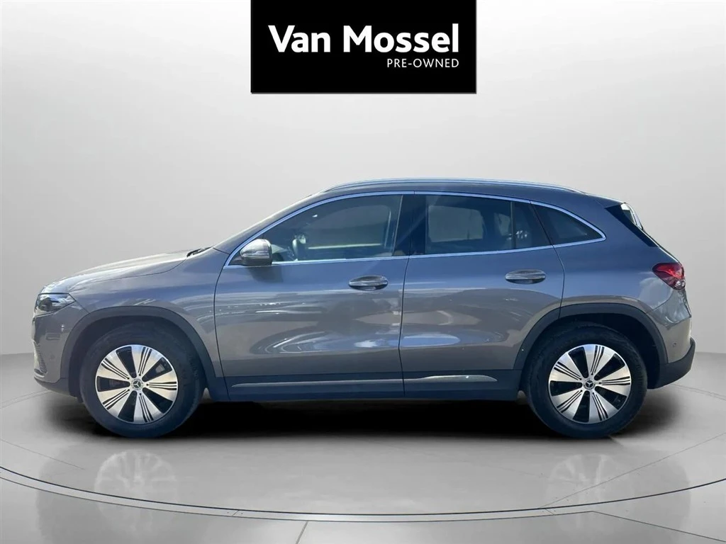 Mercedes-Benz-EQA-image-7