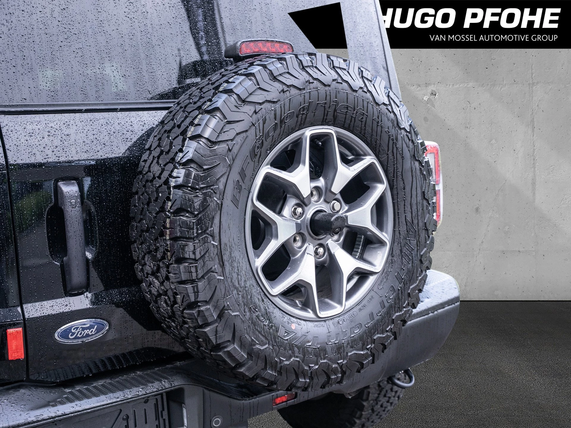 Ford Bronco Badlands 2.7 l EcoBoost e-4WD Automatik Sports Utility Vehicle. RFK*LED*SHZ*DISPLAY