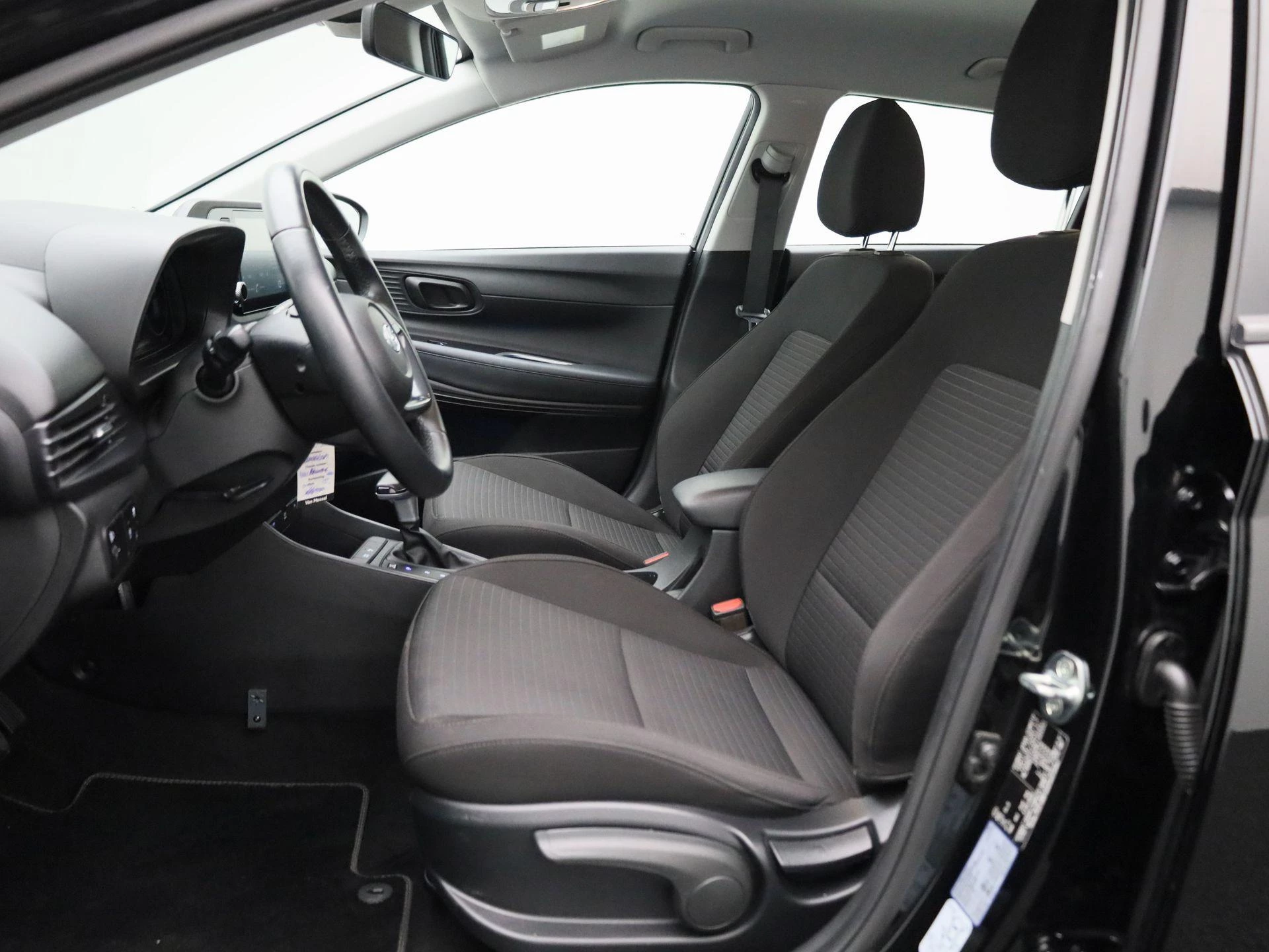 Hyundai-i20-image-10