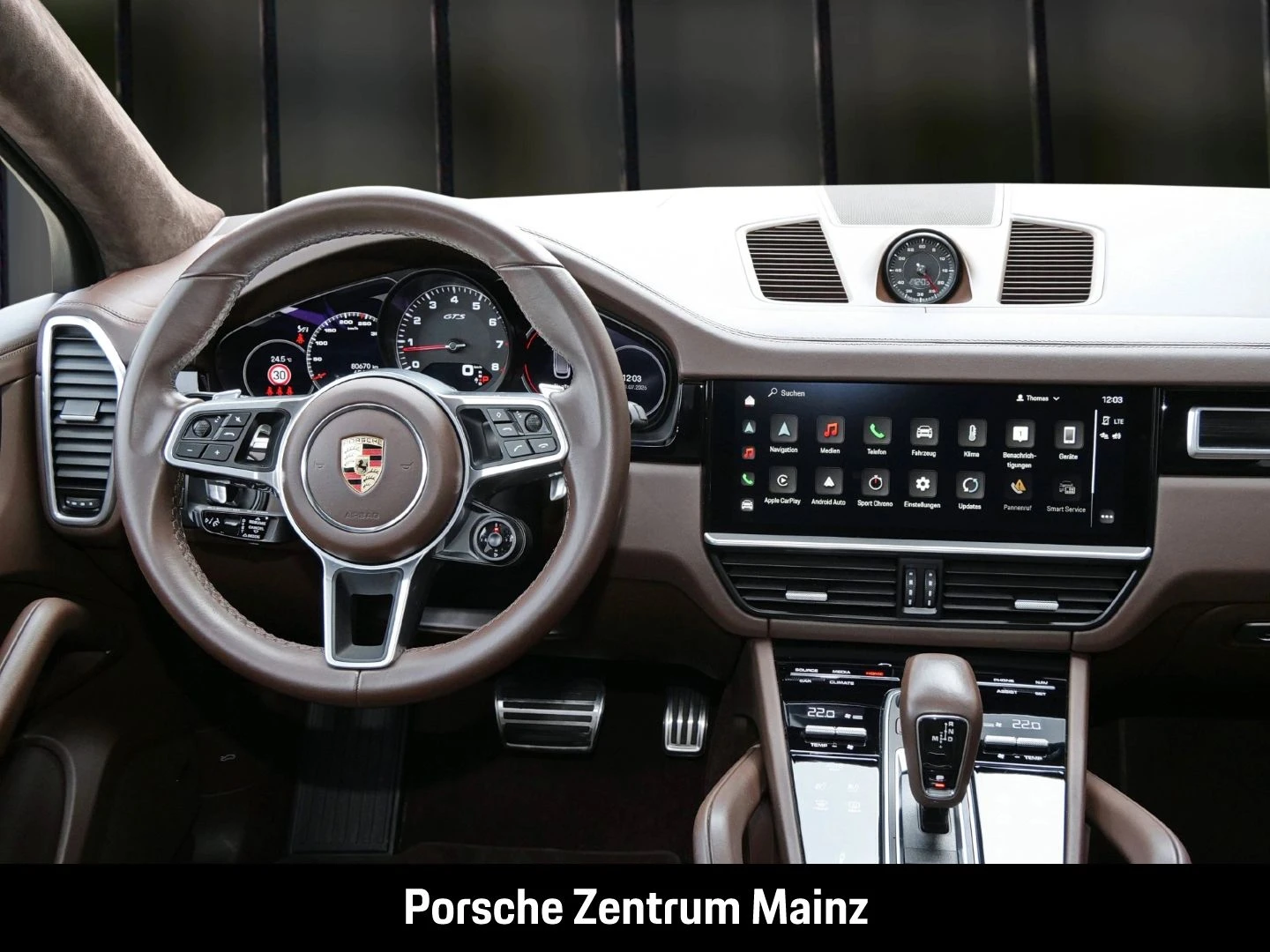 Porsche-Cayenne-image-23