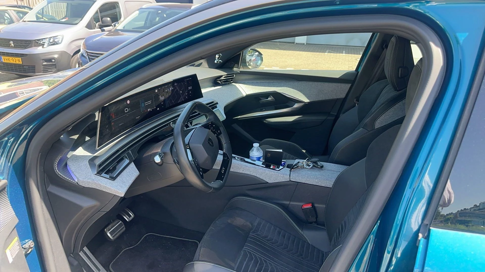 Peugeot 3008 1.2 Hybrid 136 GT