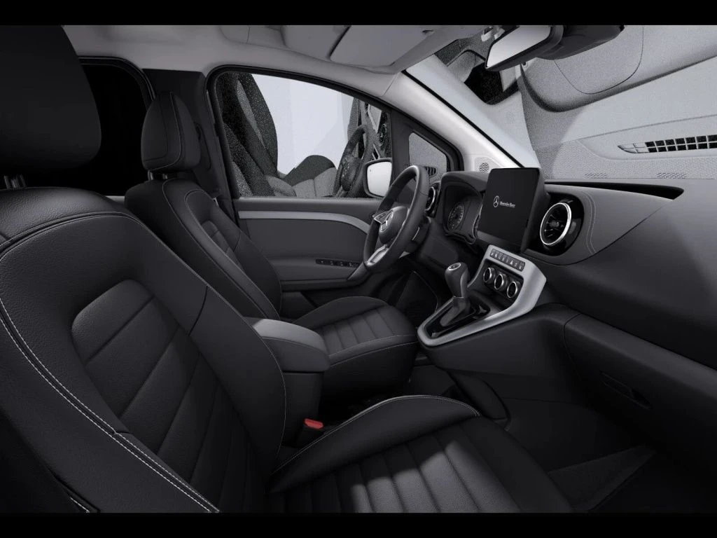 Mercedes-Benz-T-Klasse 180-image-9
