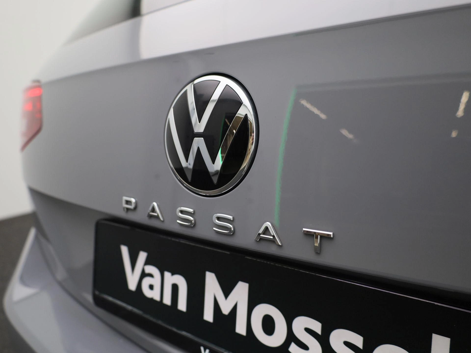 Volkswagen-Passat-image-29