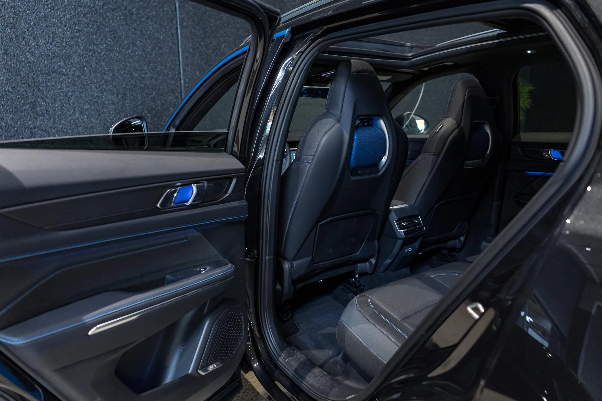 Lynk & Co 01 1.5 192kW PHEV OBC6.6