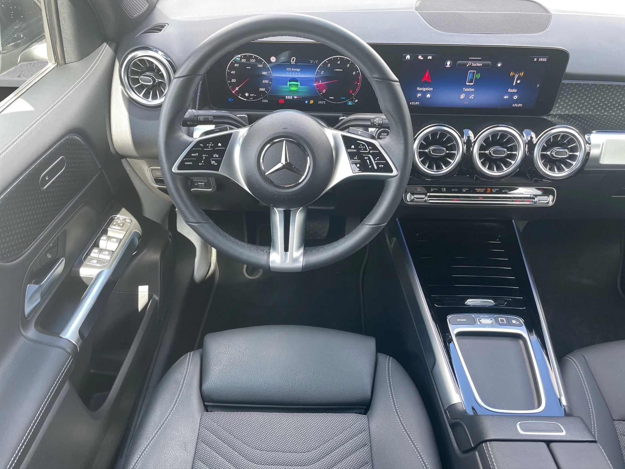 Mercedes-Benz GLB 200 Progressive AUT | ADVANCE + | NAVI | LED