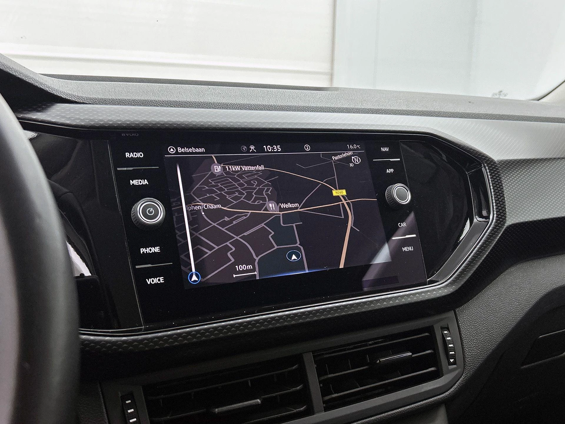 Volkswagen-T-Cross-image-15