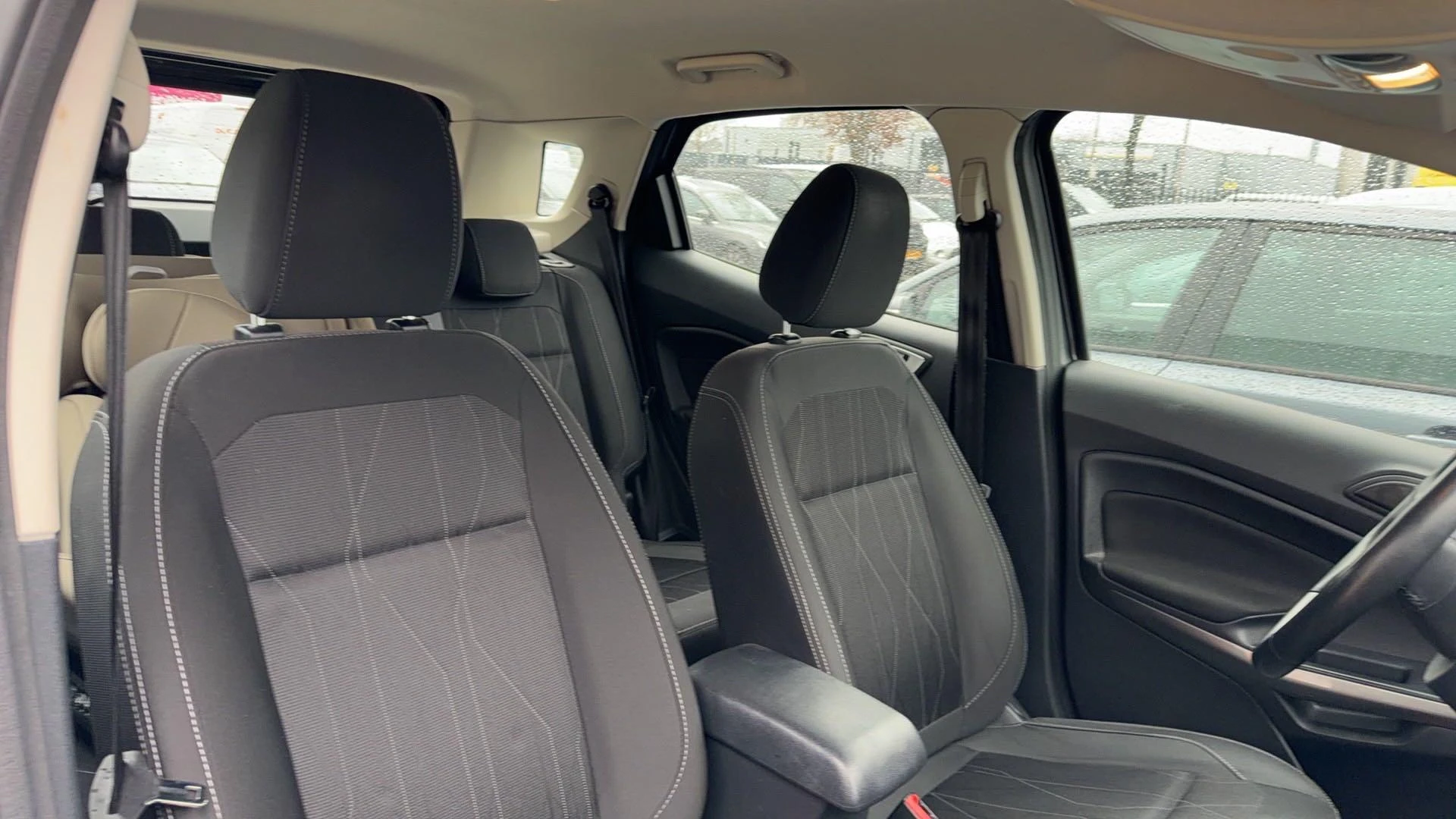 Ford-EcoSport-image-8