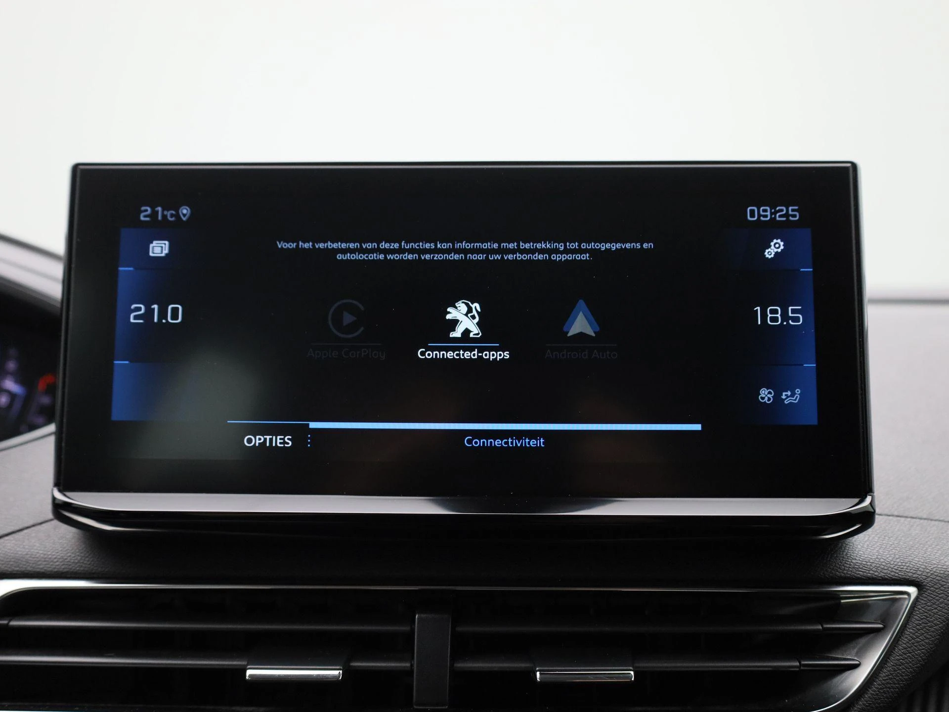 Peugeot-3008-image-25