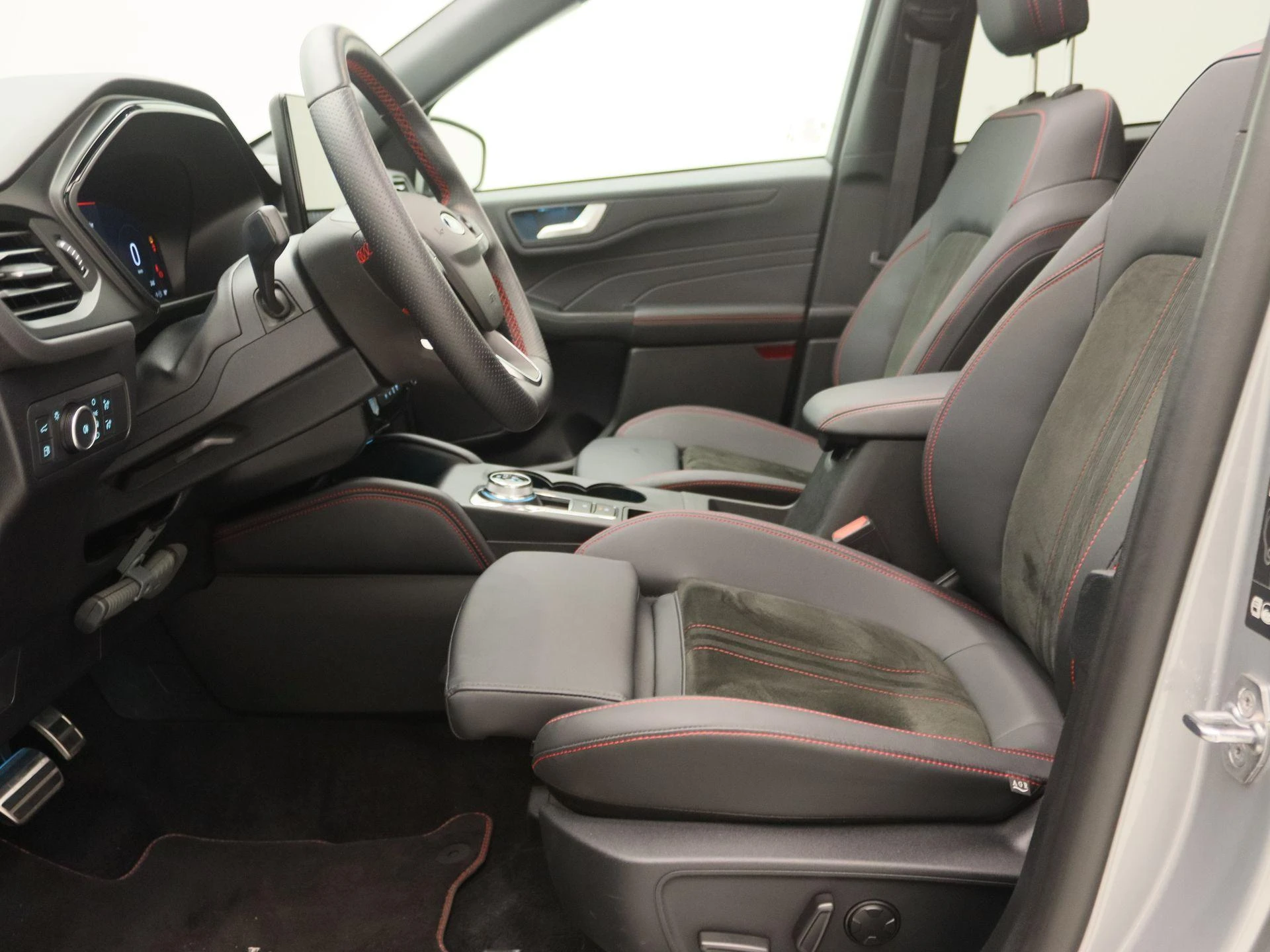 Ford-Kuga-image-12