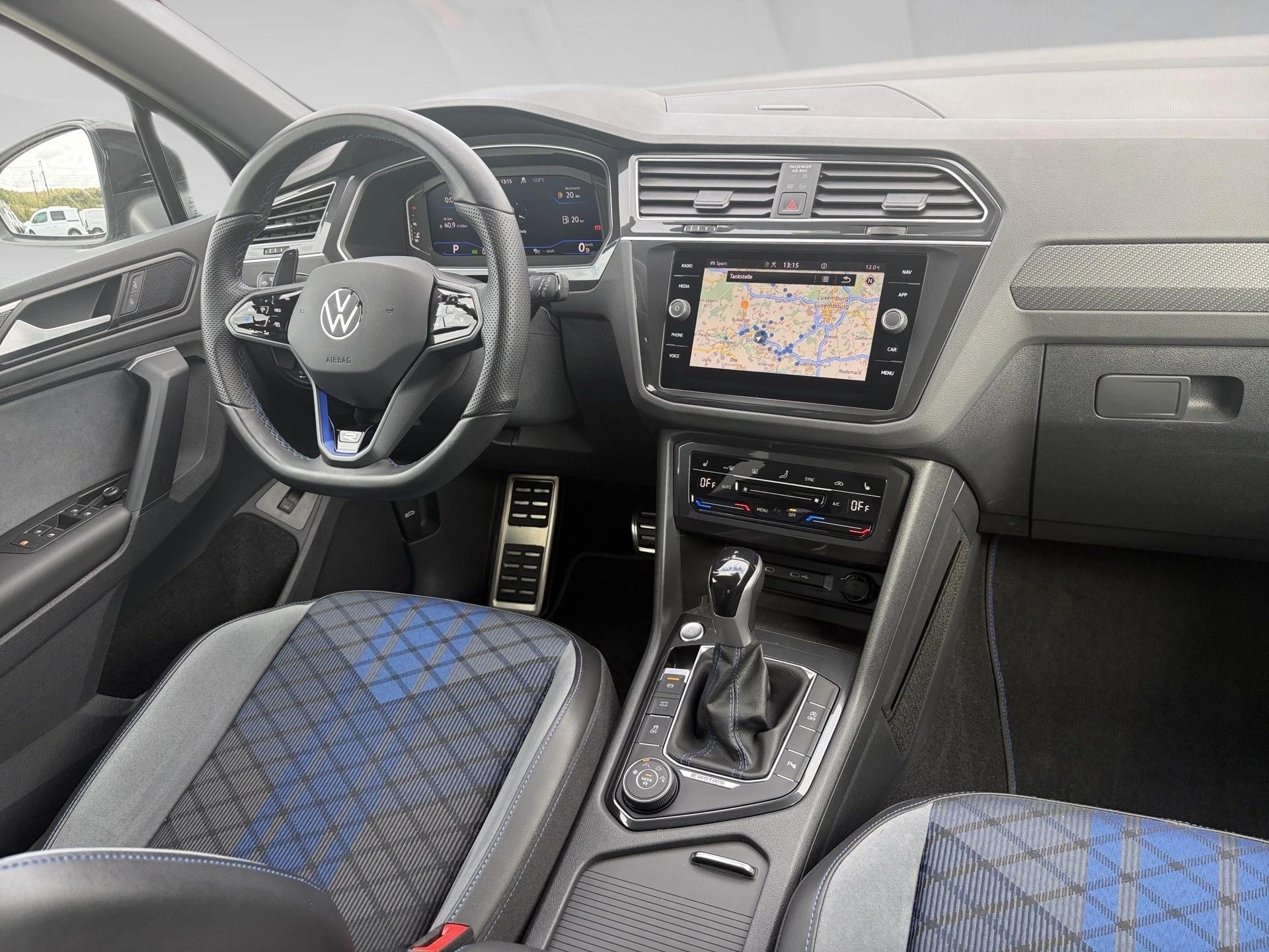 Volkswagen-Tiguan-image-5