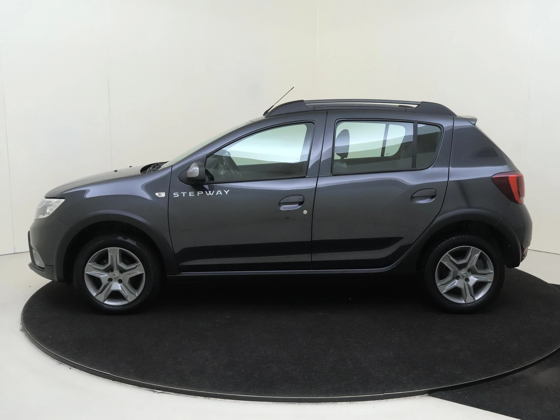 Dacia Sandero Stepway 0.9 TCe SL