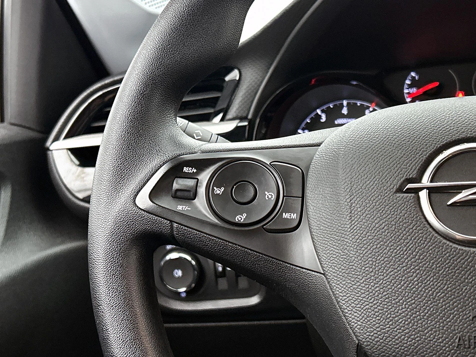 Opel-Corsa-image-5