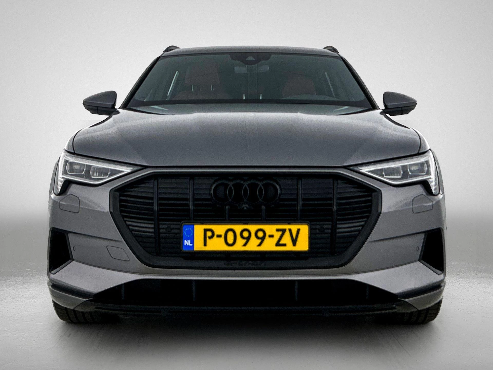 Audi-e-tron-image-1