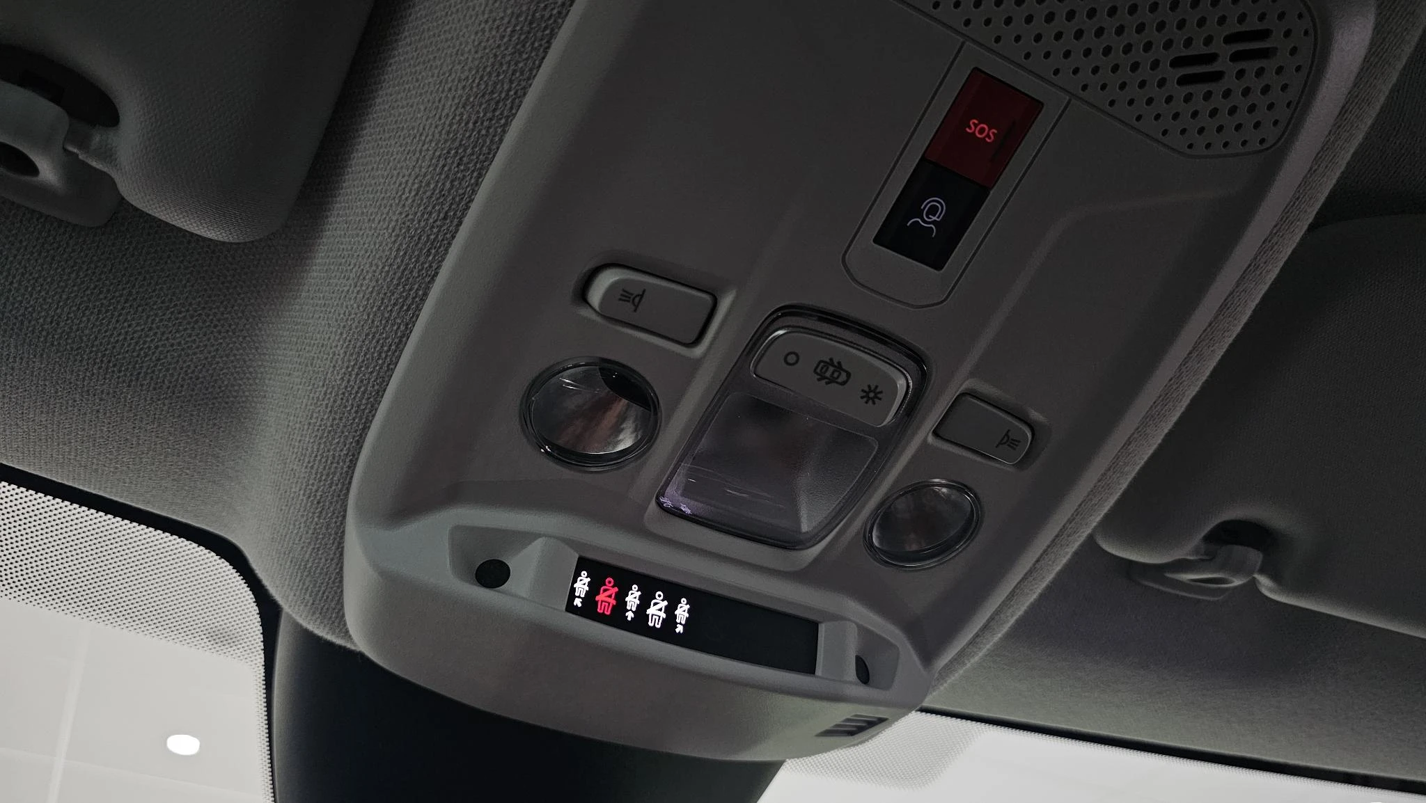 Citroën-ë-C4-image-16