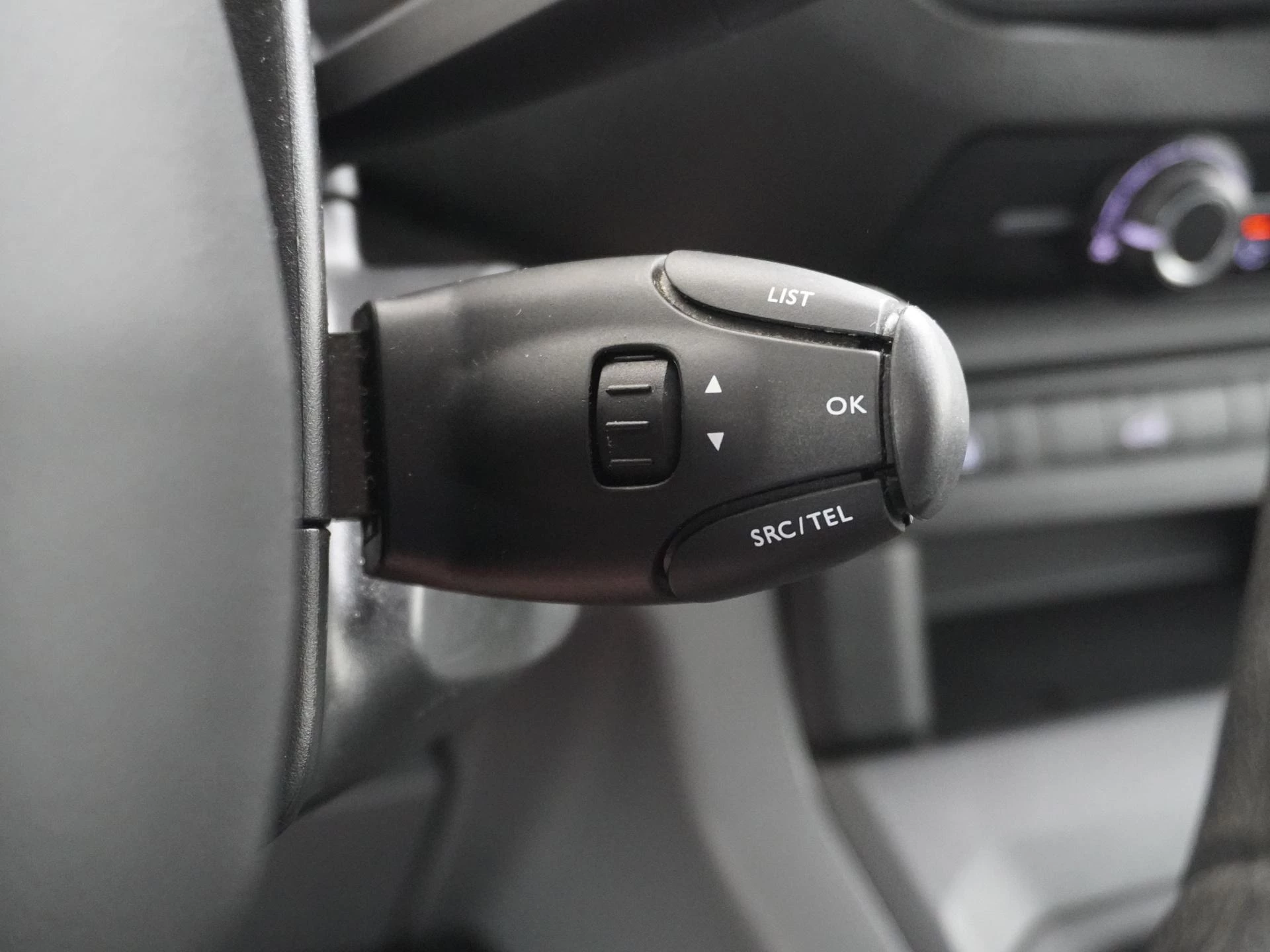 Peugeot-Expert-image-16