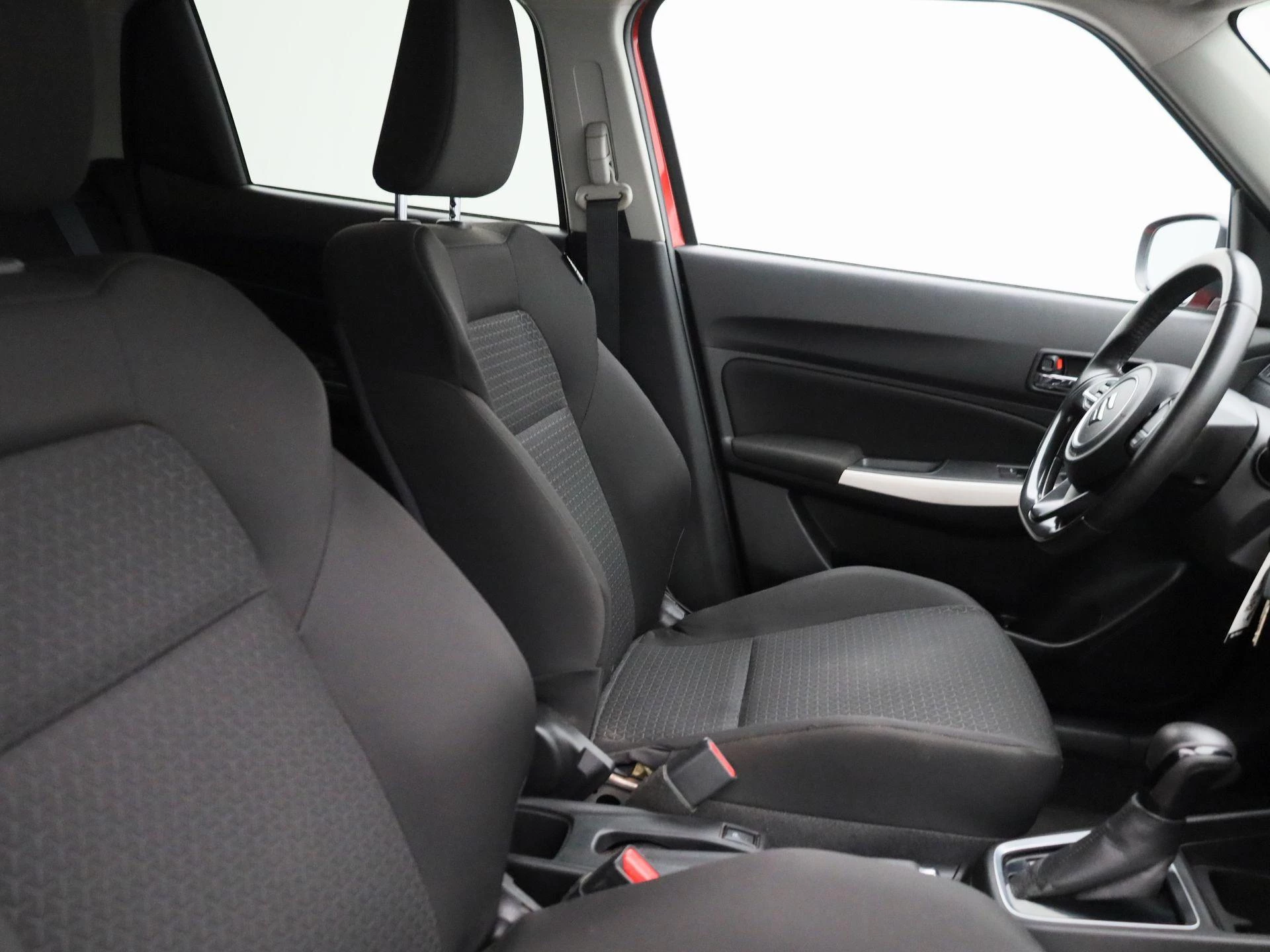 Suzuki-Swift-image-27