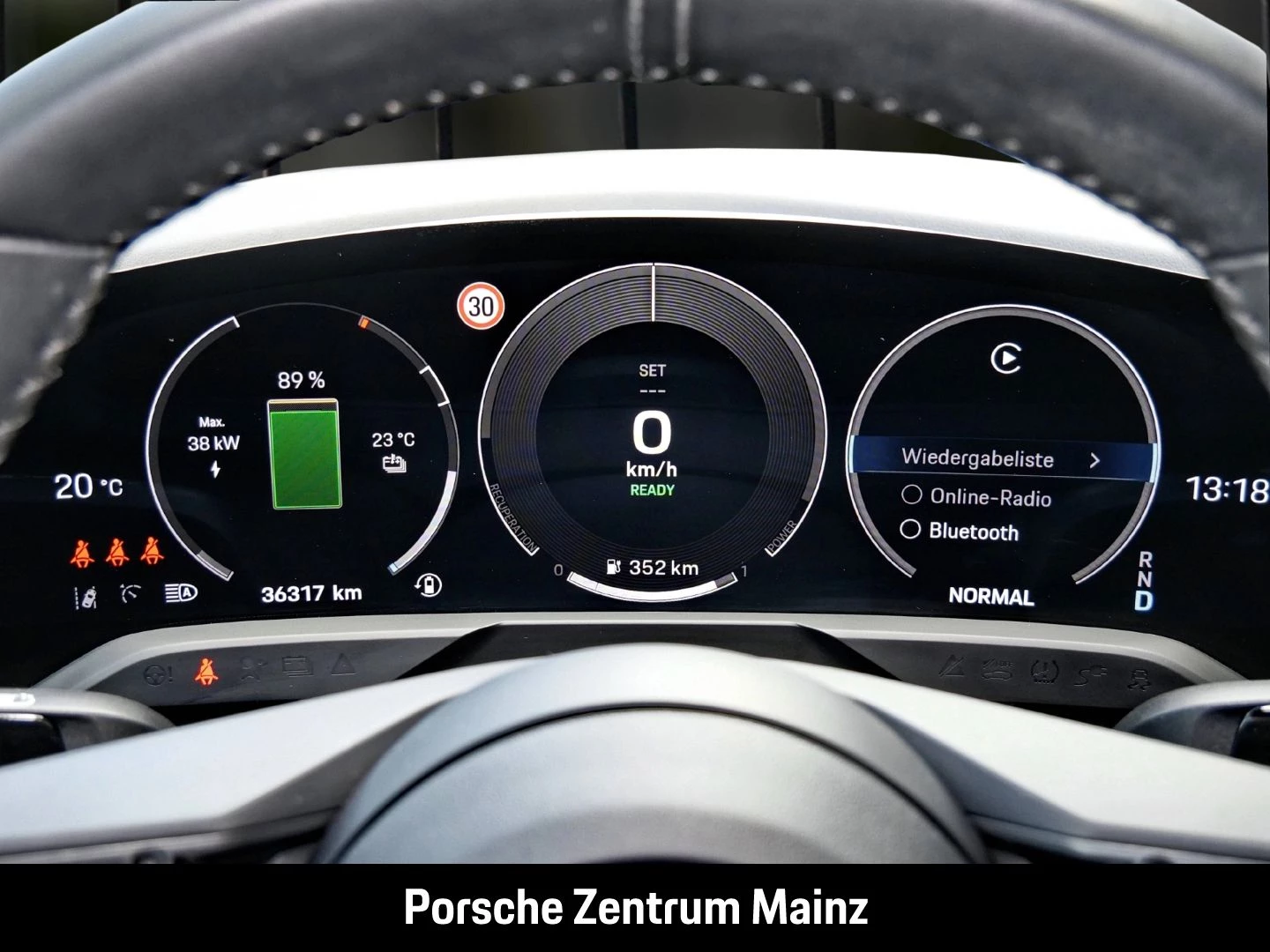 Porsche-Taycan-image-16