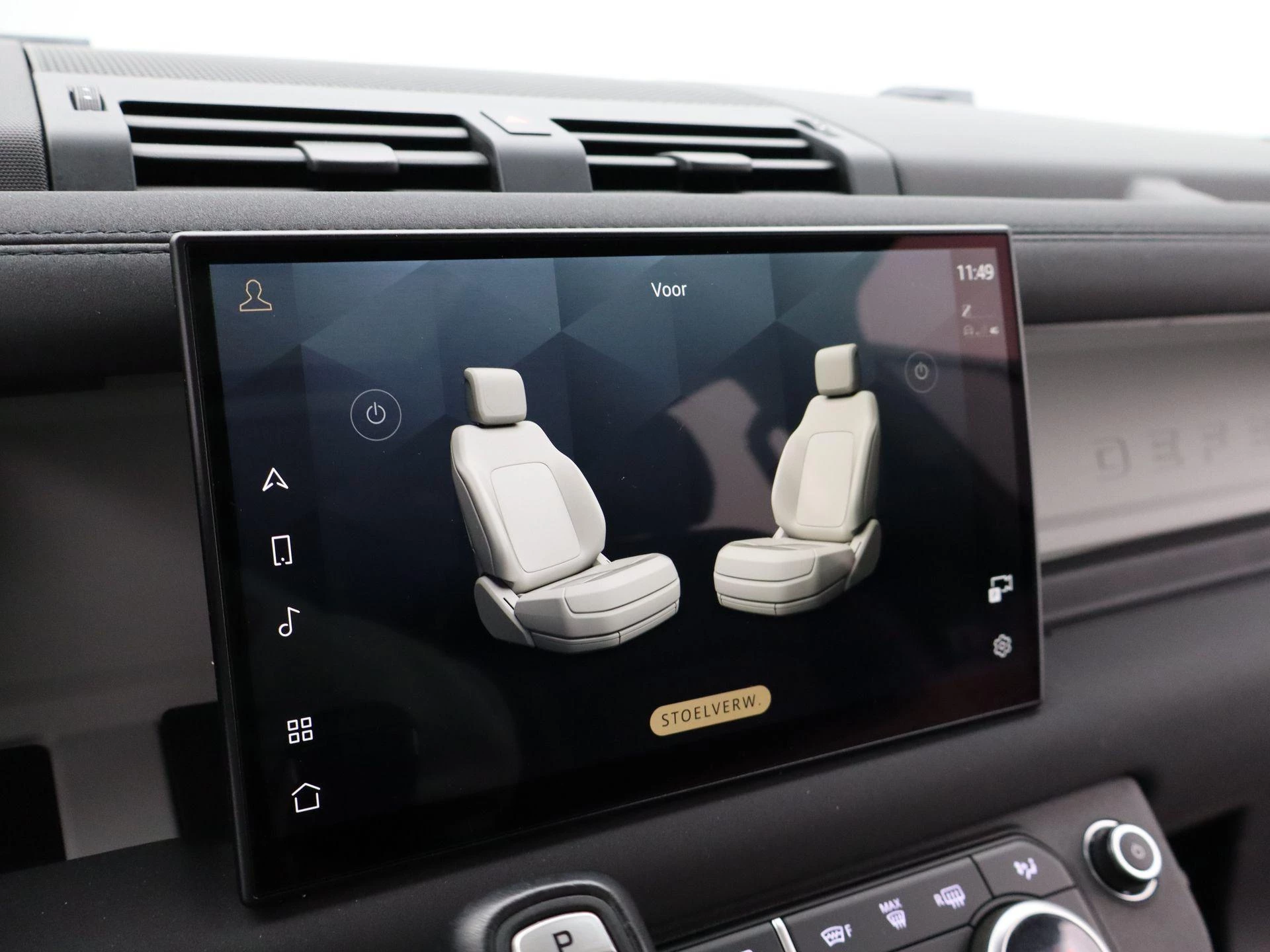 Land Rover-Defender-image-23