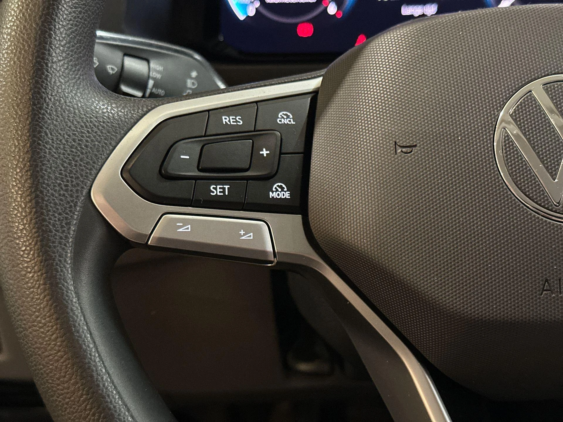 Volkswagen-Crafter-image-5