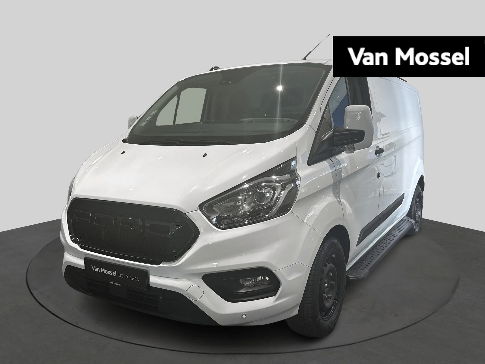 Ford-Transit Custom-image-0