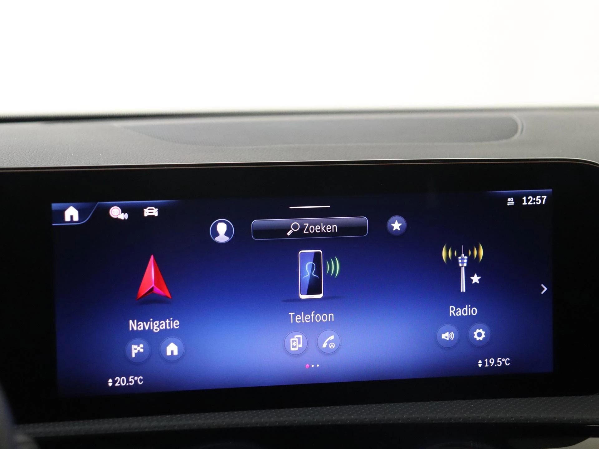 Mercedes-Benz-A-Klasse-image-18