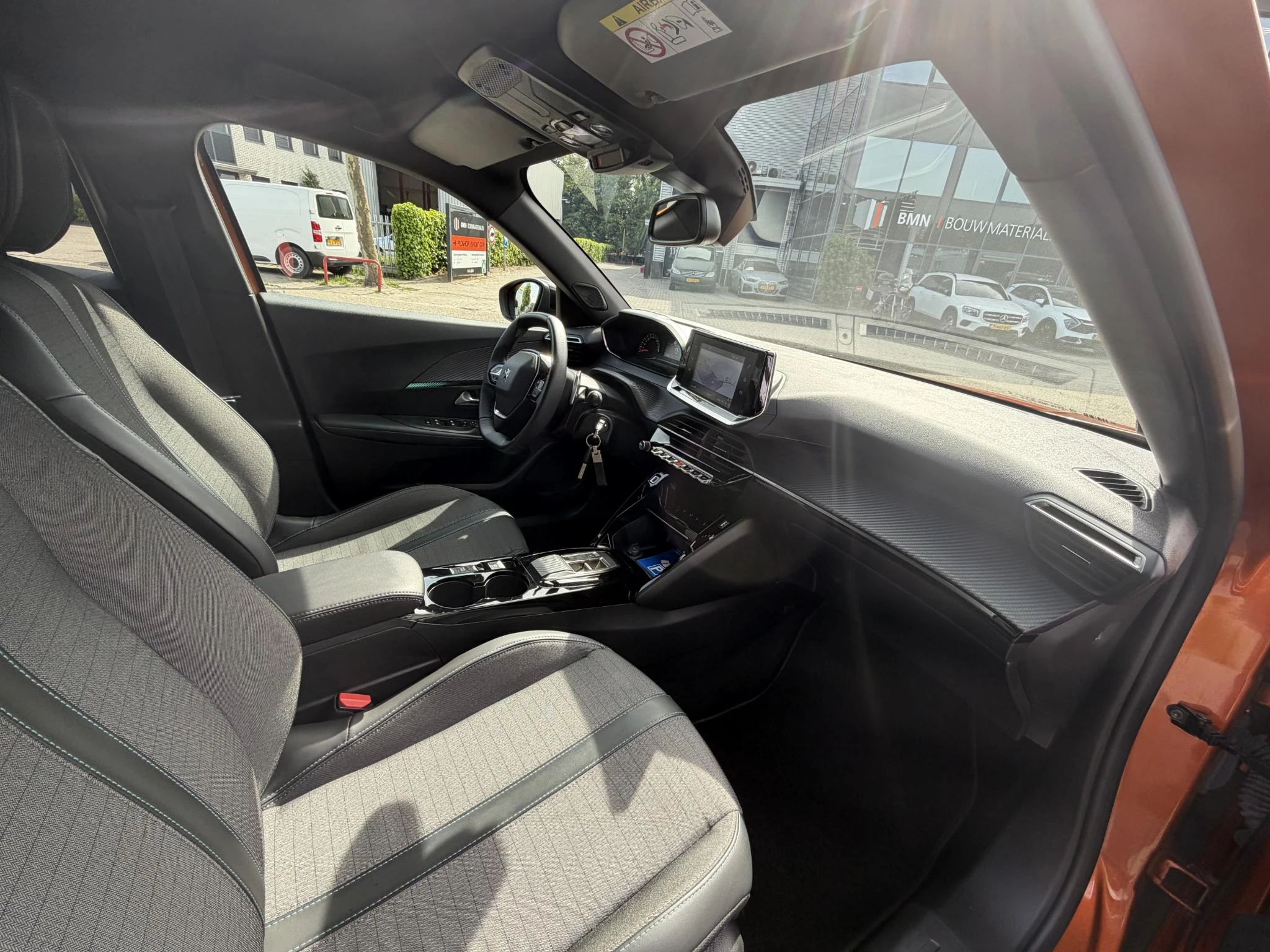 Peugeot 2008 1.2 PureTech 130 Allure