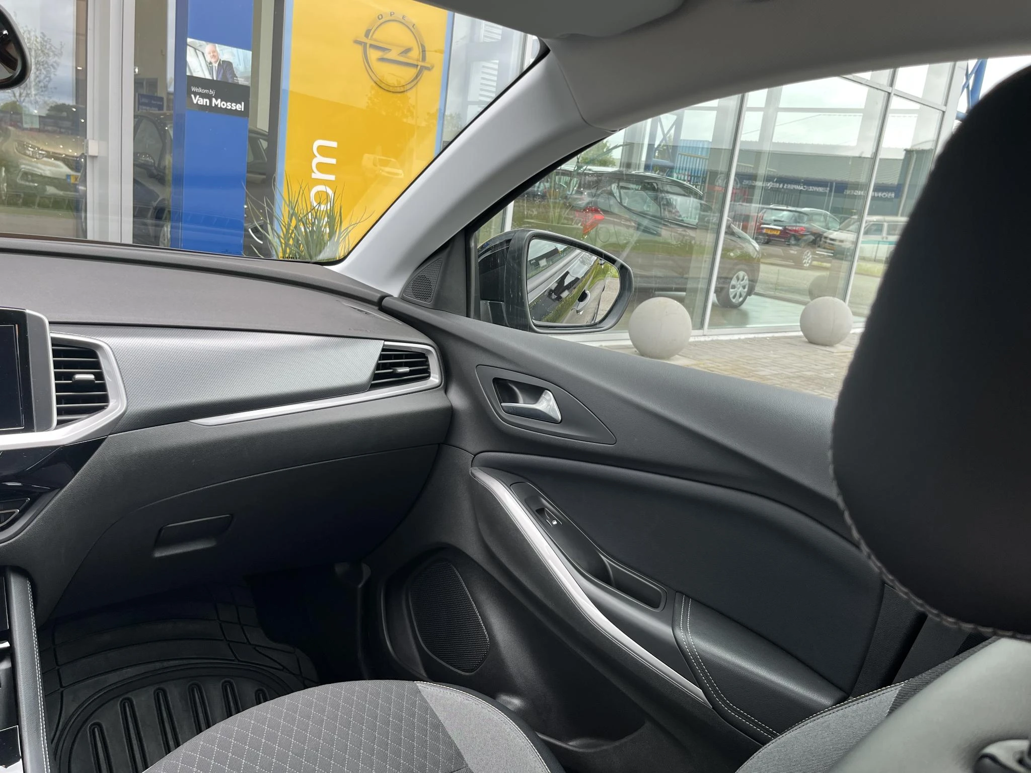Opel Grandland 1.2 Turbo Business Elegance